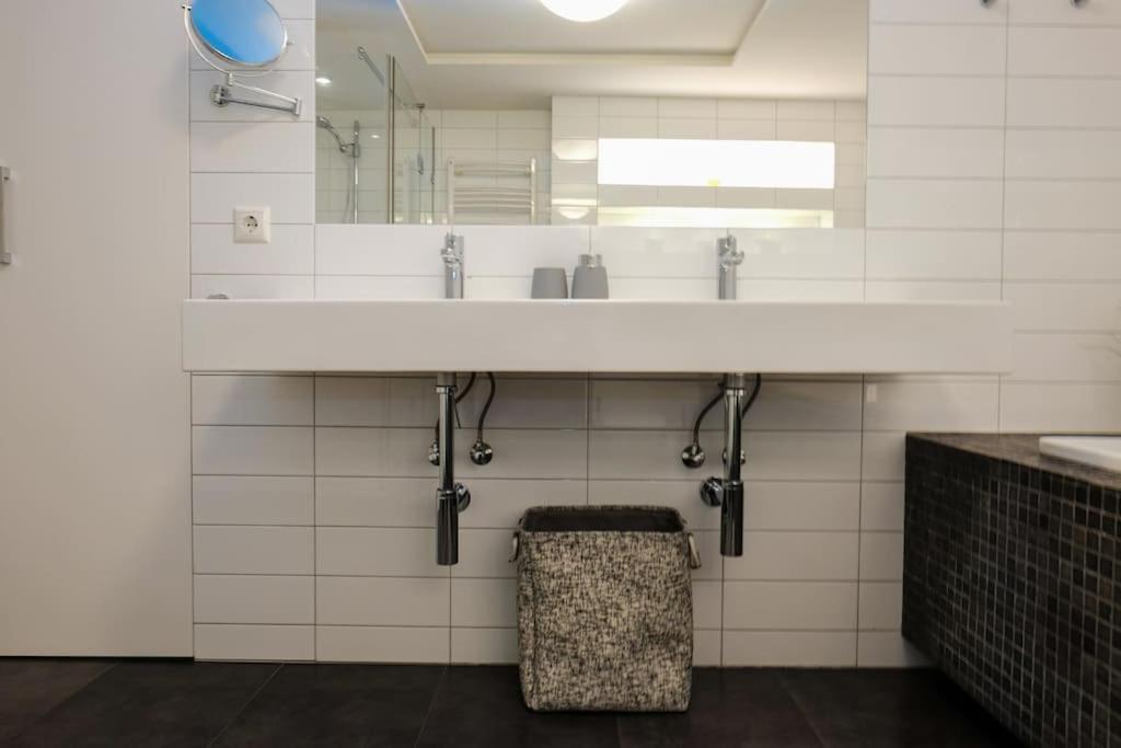 #Stayhere - Spacious Luxury Town Hall 3Bdr Apartment VNO Eksteriør bilde