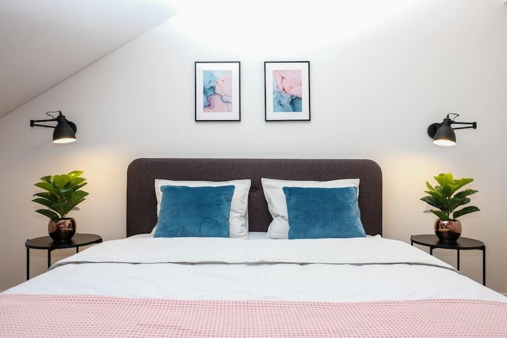 #Stayhere - Spacious Luxury Town Hall 3Bdr Apartment VNO Eksteriør bilde