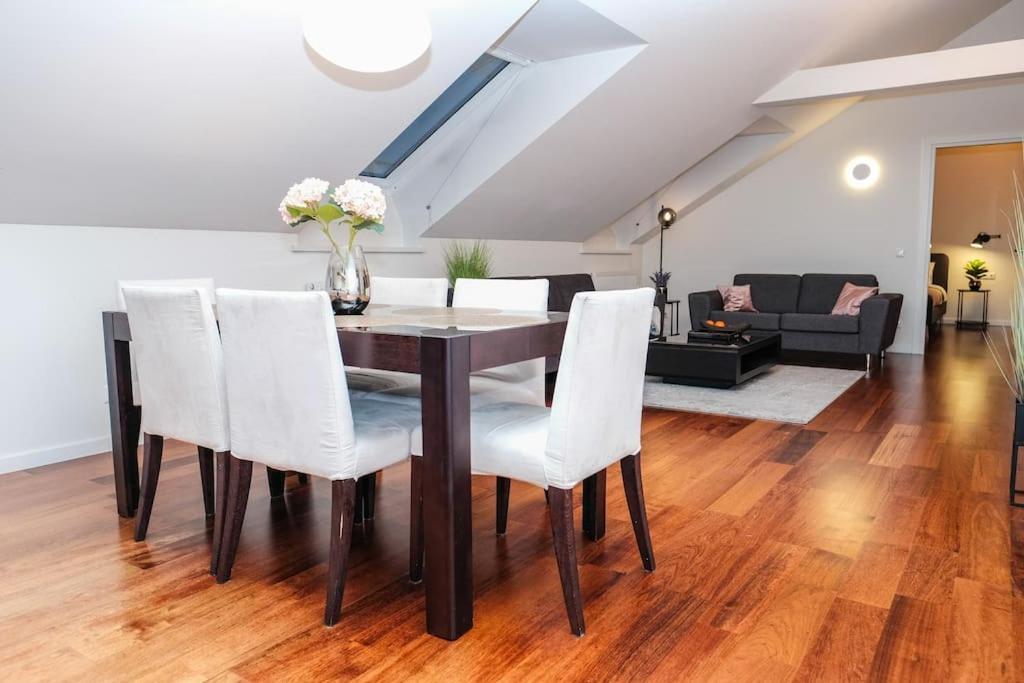 #Stayhere - Spacious Luxury Town Hall 3Bdr Apartment VNO Eksteriør bilde