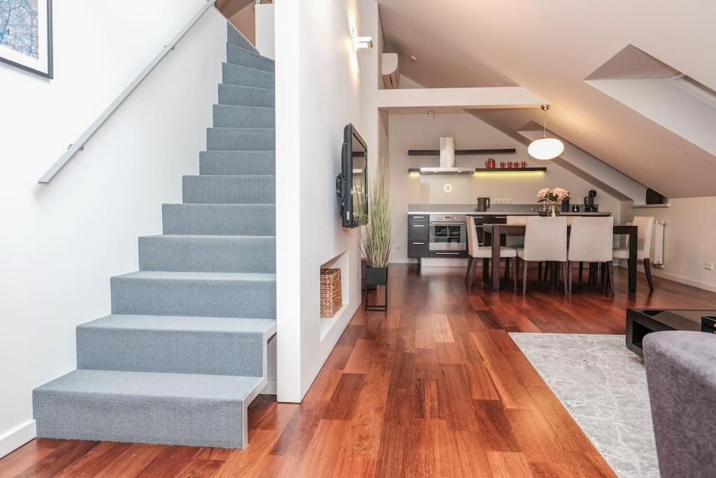 #Stayhere - Spacious Luxury Town Hall 3Bdr Apartment VNO Eksteriør bilde